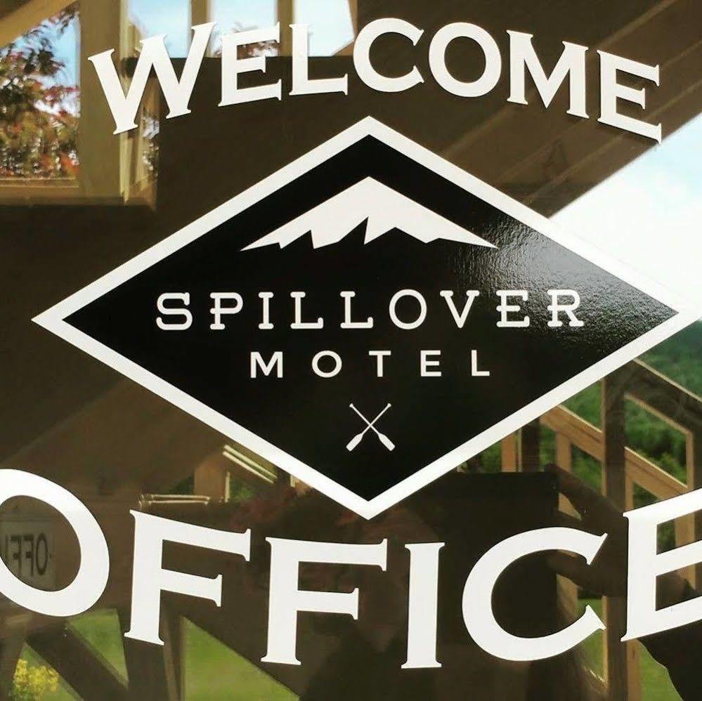 Spillover Motel And Inn Stratton Exterior photo